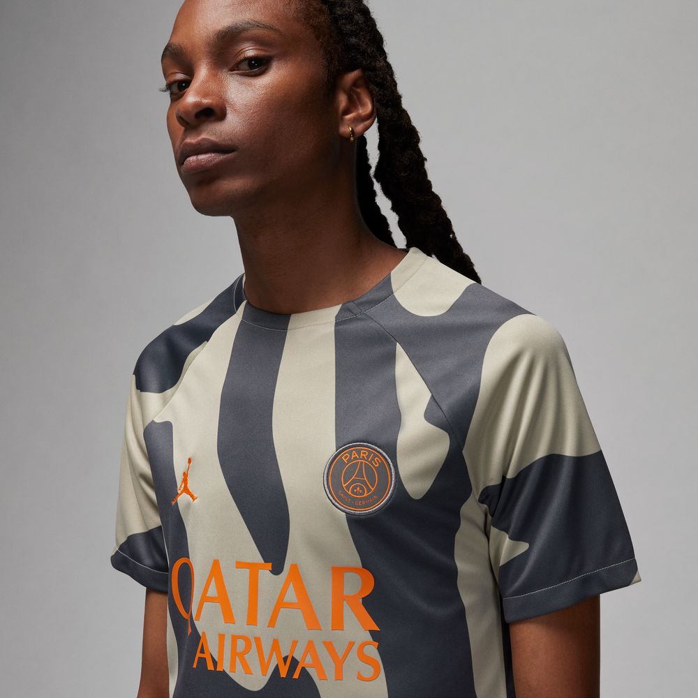Nike Paris Saint-Germain 2023/24 Academy Pro Short Sleeve Soccer Toph