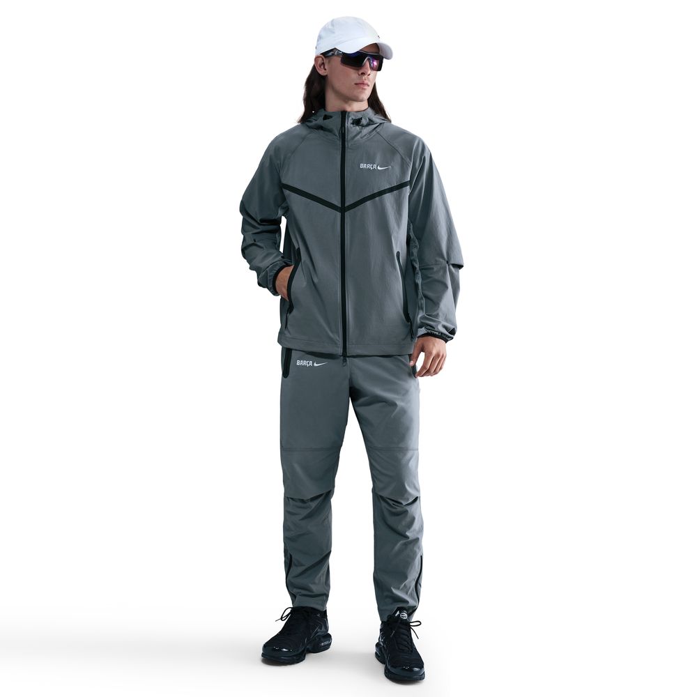 Nike FC Barcelona 2025/26 Tech-Woven Full-Zip Jacket Nike FC Barcelona 2025/26 Tech-Woven Full-Zip Jacket