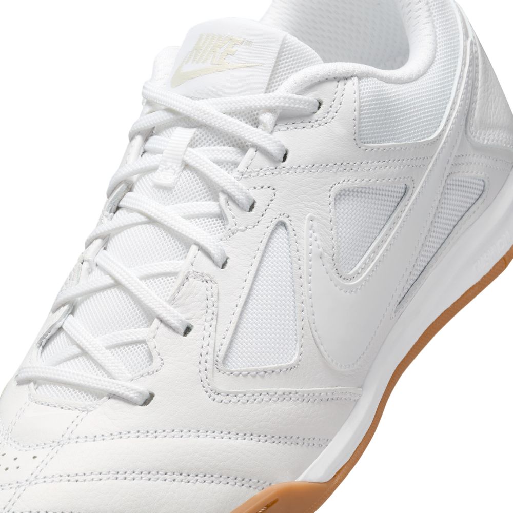 Nike Gato IC