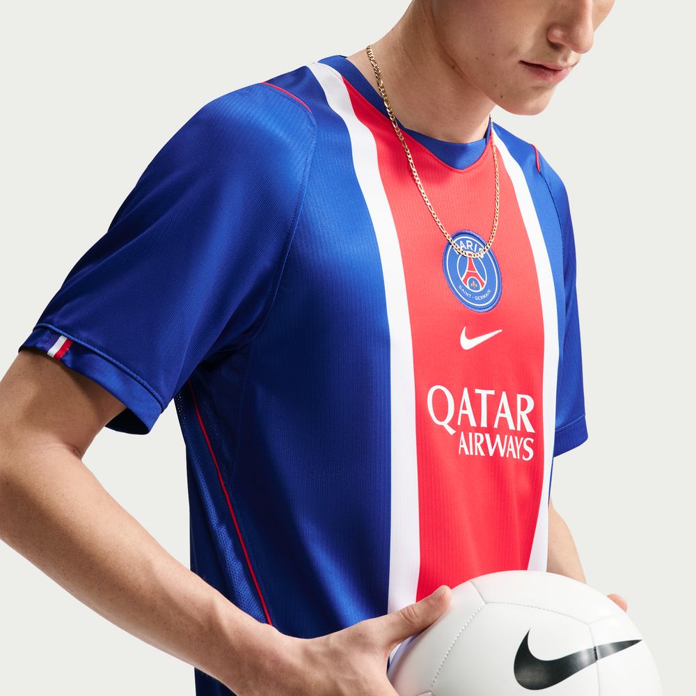 Nike Paris Saint-Germain 2026/27 Stadium Home Jersey