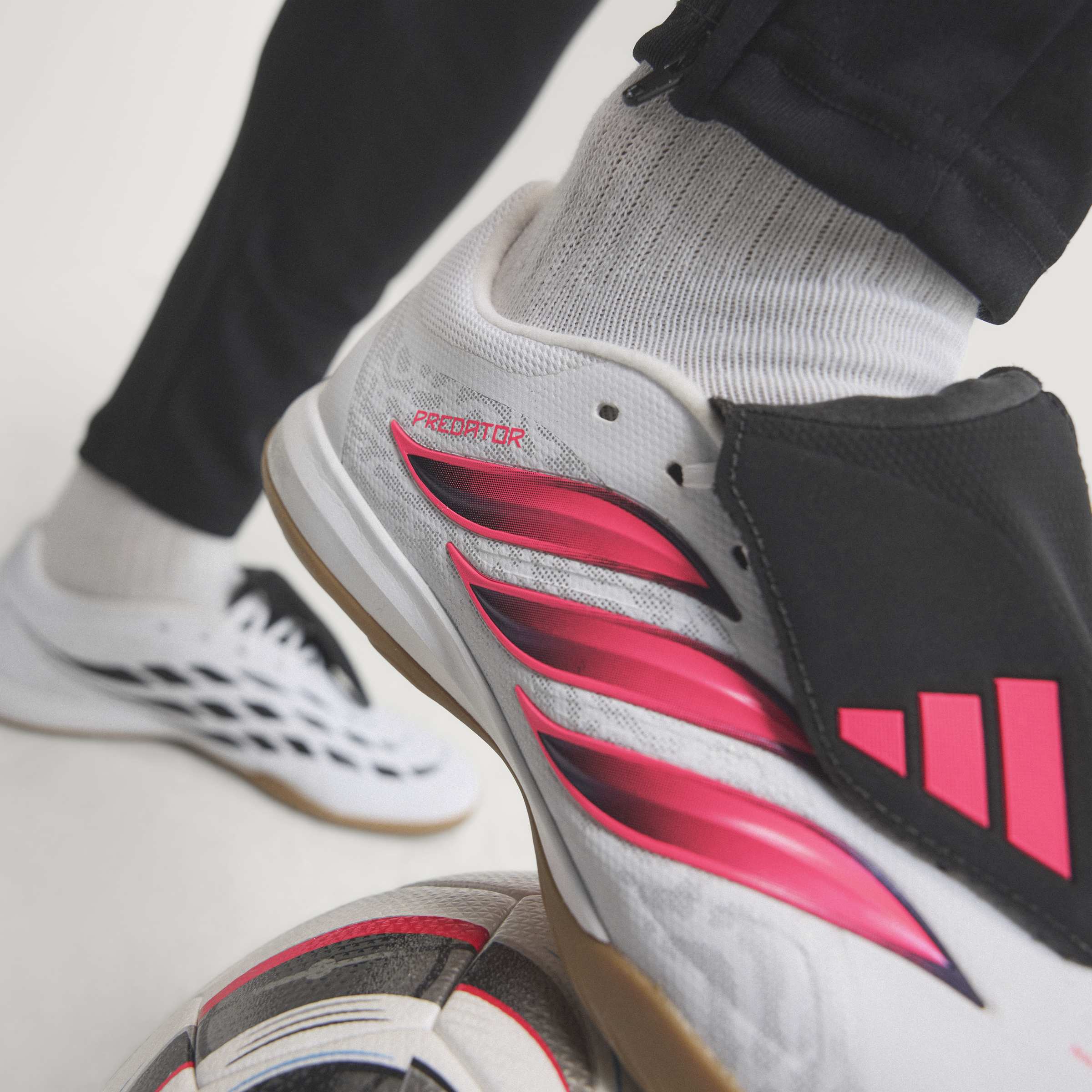 Adidas Predator League Fold-Over Tongue IN