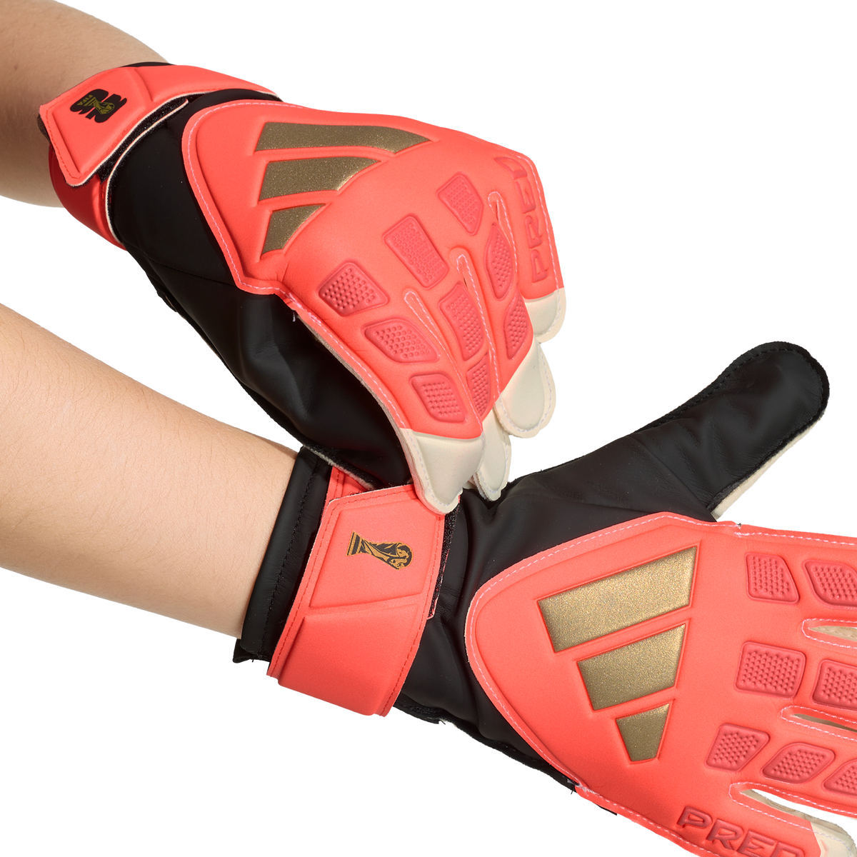 Adidas Jr. Predator Training Goalkeeper Gloves