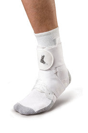 Mueller The One Ankle Brace