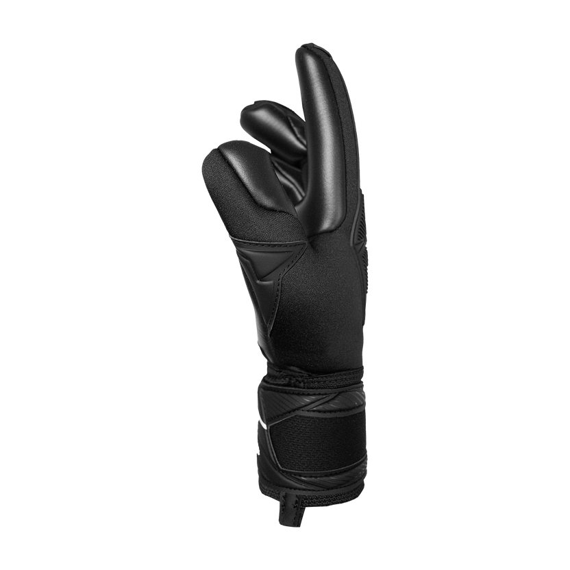 Reusch Attrakt Freegel Infinity Goalkeeper Gloves