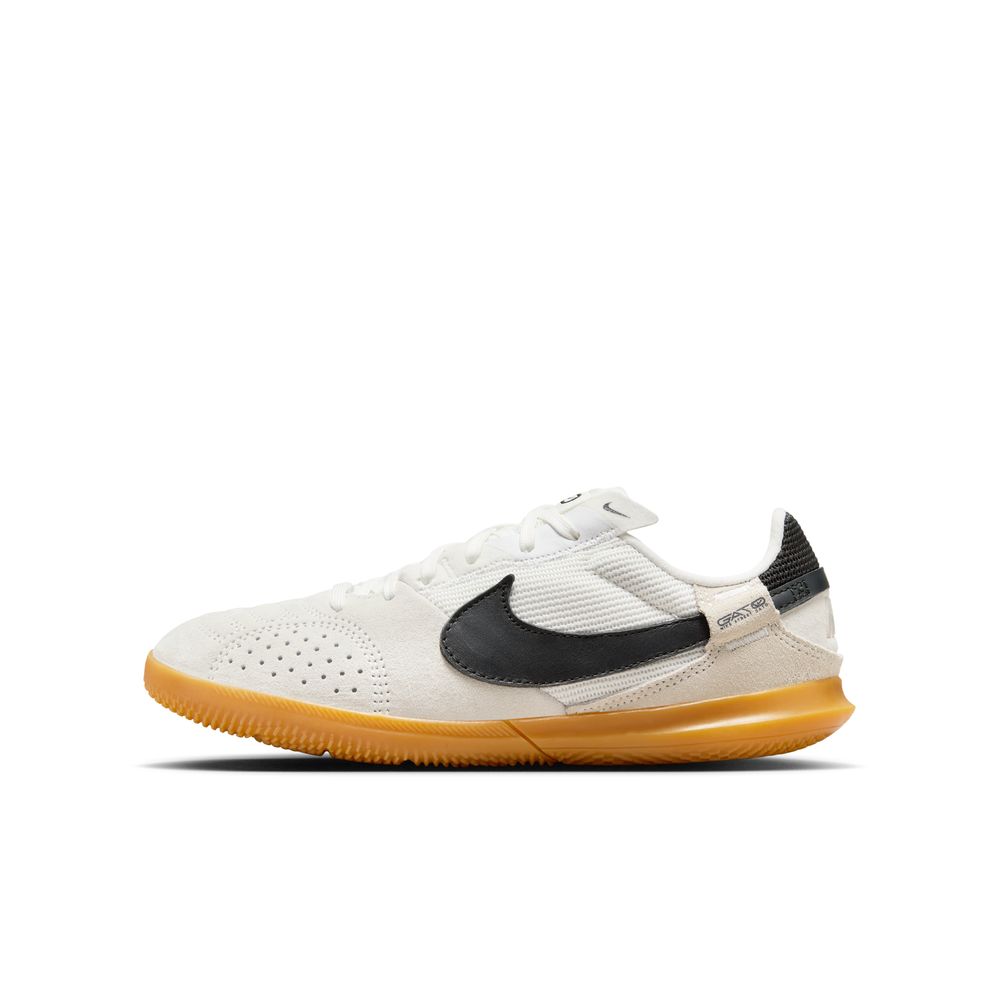 Nike Jr. Streetgato