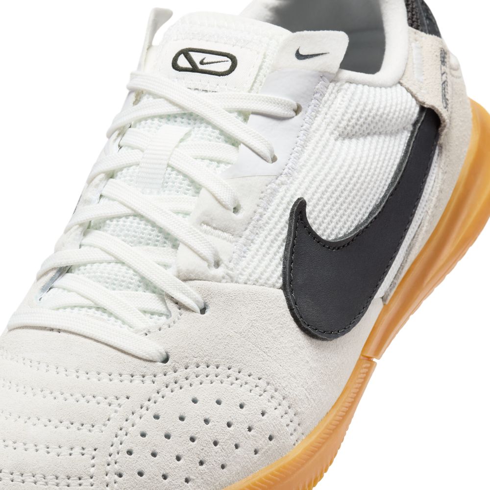 Nike Jr. Streetgato