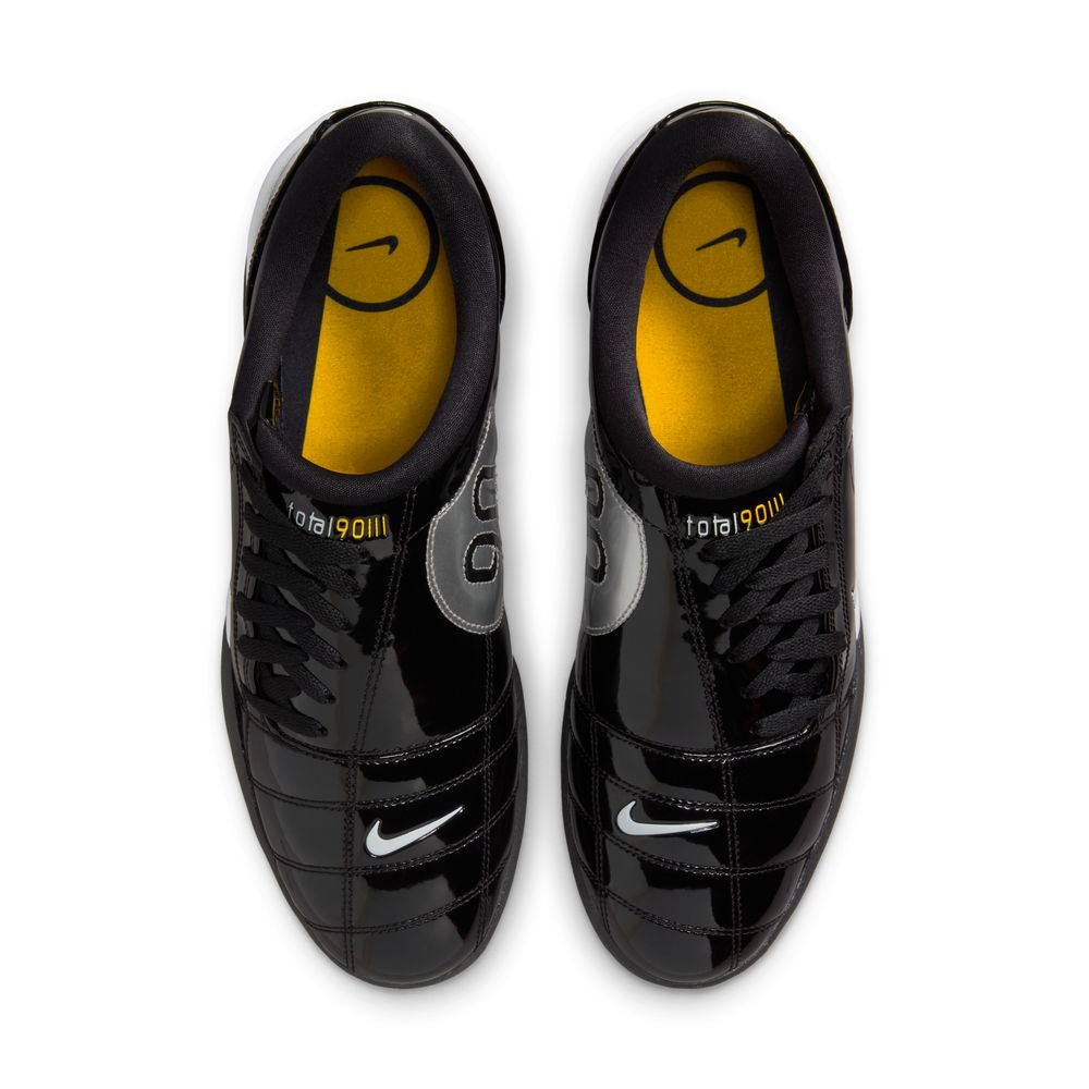 Nike Total 90 SP