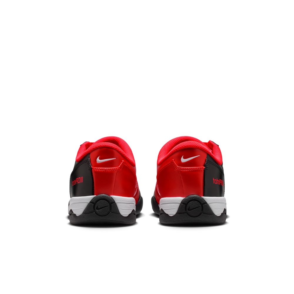 Nike Total 90