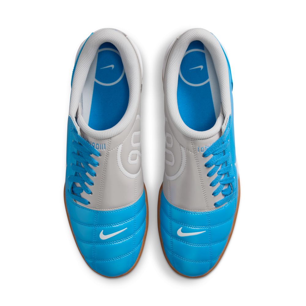 Nike Total 90