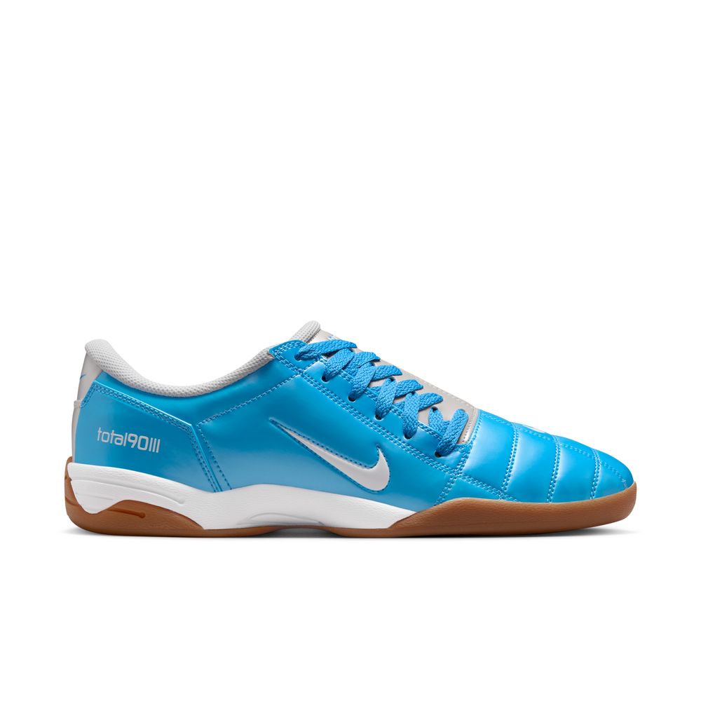 Nike Total 90