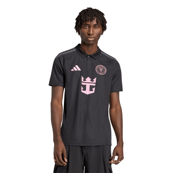 JL8493_3_APPAREL_OnModel_Stand